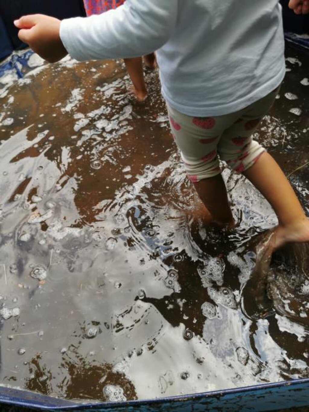 Kita Huulkamp der AWO Hamburg Kinder im Außenbereich.
